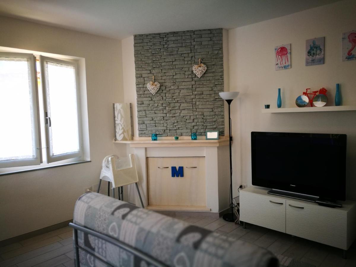 ヴァッレドーリア Casa Mariucciaヴィラ エクステリア 写真